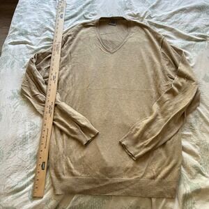Men's SNAKE EYES beige v neck Fleece pullover base layer Size XL men's tan